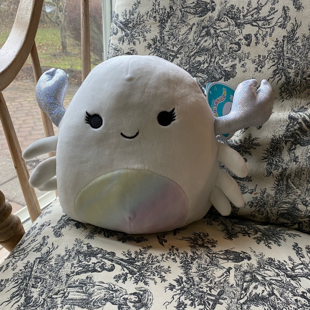 Squishmallow Magela the crab